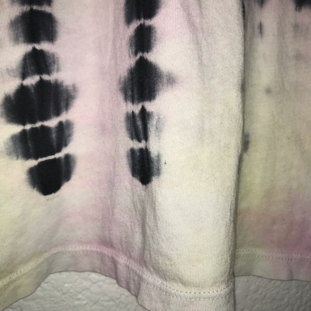 REFORMATION JEANS Long Sleeve Tee Tie-Dye Black White Pink Yellow size Medium - Picture 3 of 14